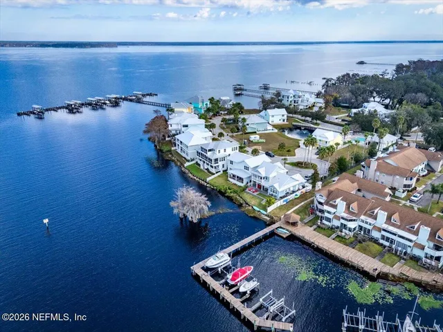 $949,900 | 116 Yacht Club Pointe, Green Cove Springs, FL 32043