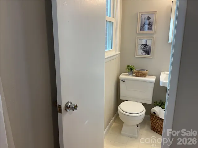 $195,000 | 2132 14th Ave Drive Northeast, Hickory, NC 28601