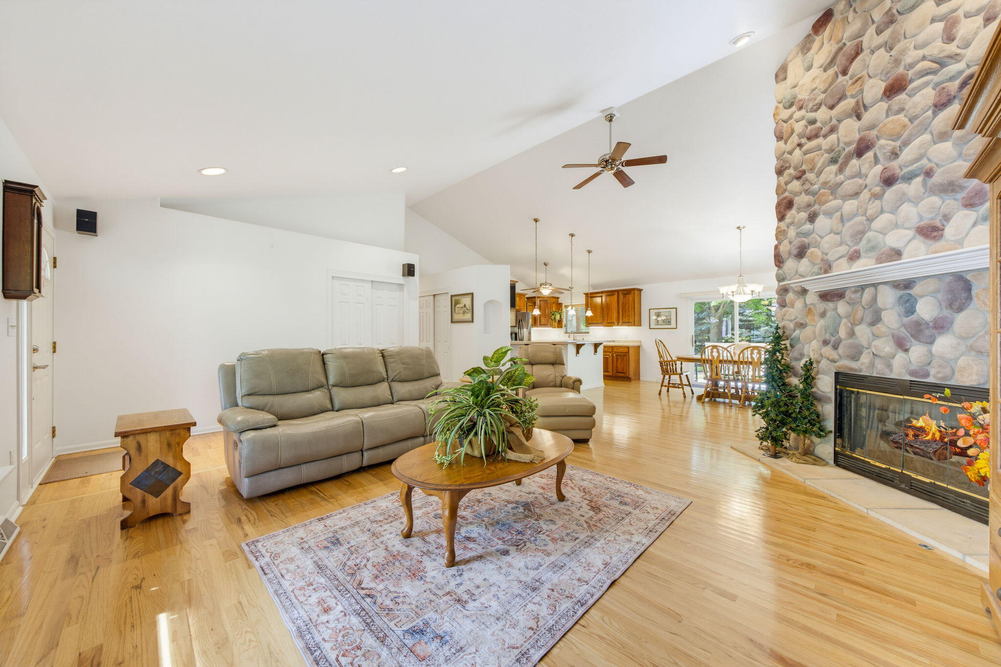 W152S7689 Mystic Drive Muskego, WI 53150 - Photo 7 of 35 Living Room/Fire Place