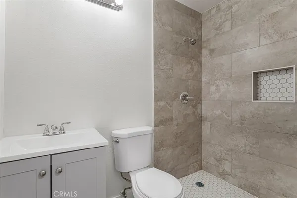 $4,999 | 23020 Mansfield Lane, Moreno Valley, CA 92557