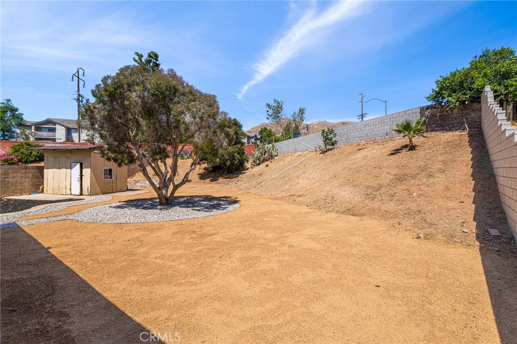 23020 Mansfield Lane Moreno Valley, CA 92557 - Photo 20 of 28 a view of a terrace view