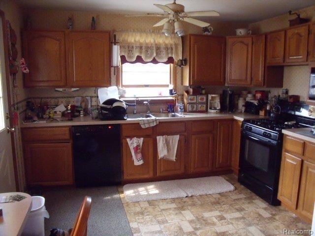 4851 Sullivan Road Lapeer, MI 48446 - Photo 5 of 24 Kitchen.jpg