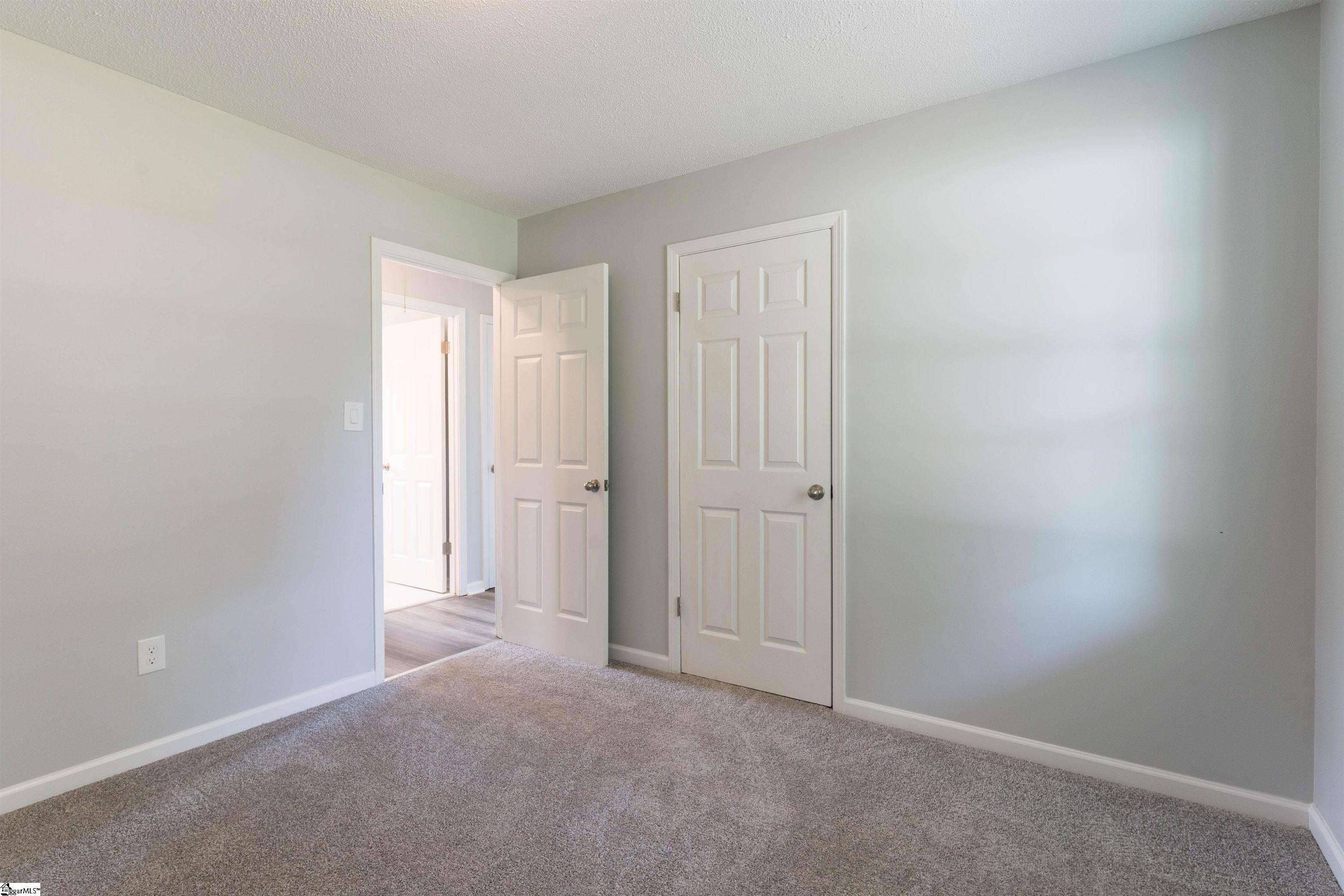 1095 Mountain Springs Road Anderson, SC 29621 - Photo 11 of 26