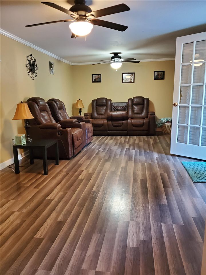 39 Clark Lane Ripley, TN 38063 - Photo 3 of 10 a living room with furniture