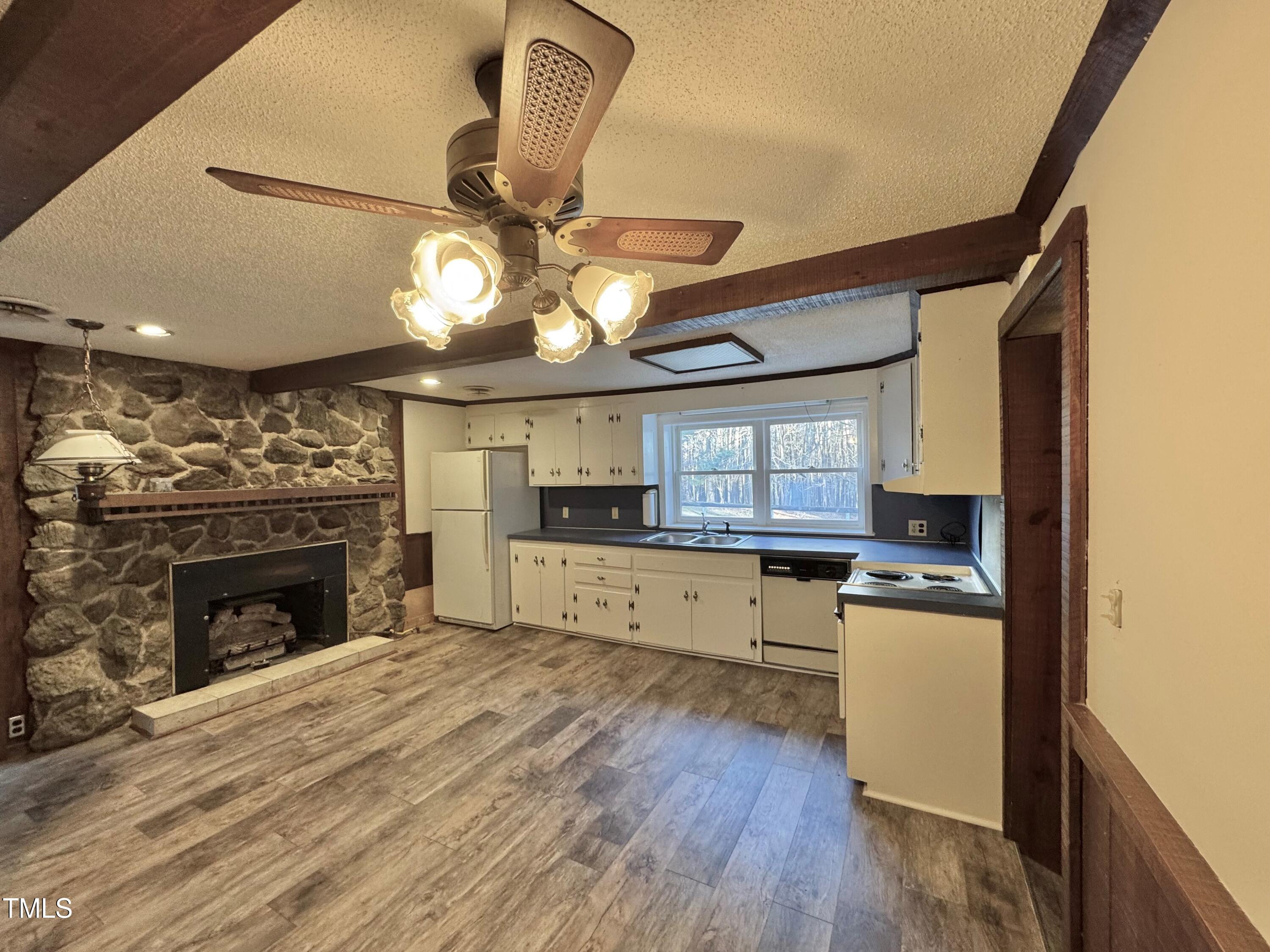 4100 Durham Road Raleigh, NC 27614 - Photo 34 of 41 Kitchen