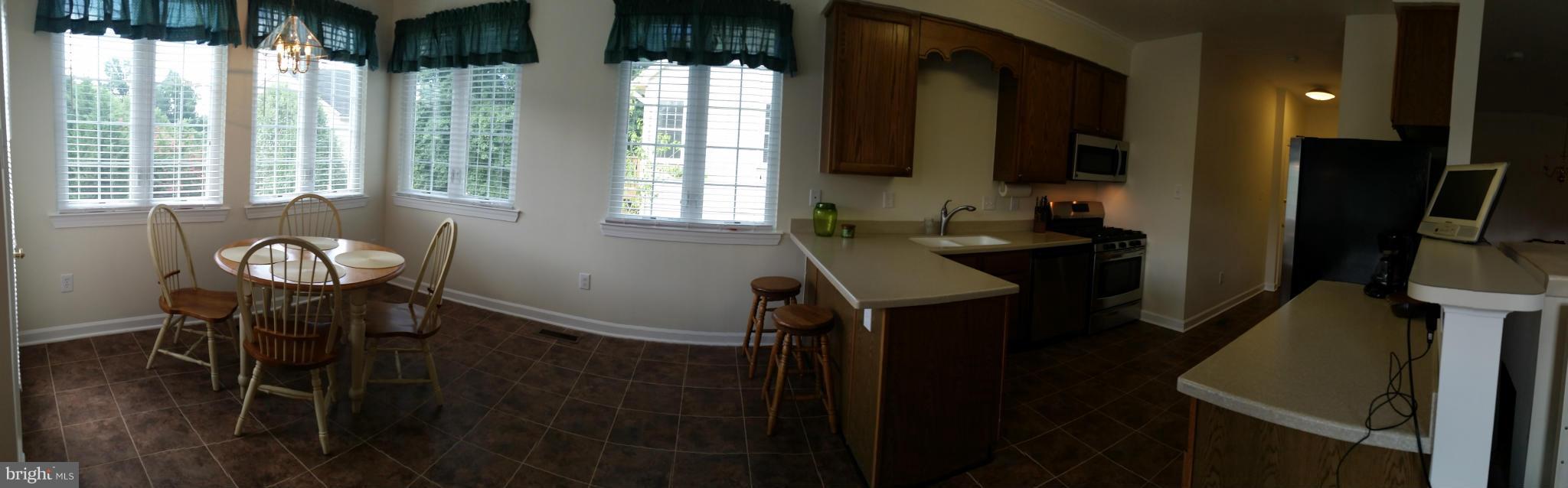1528 Chapman Road Crofton, MD 21114 - Photo 16 of 29 Kitchen