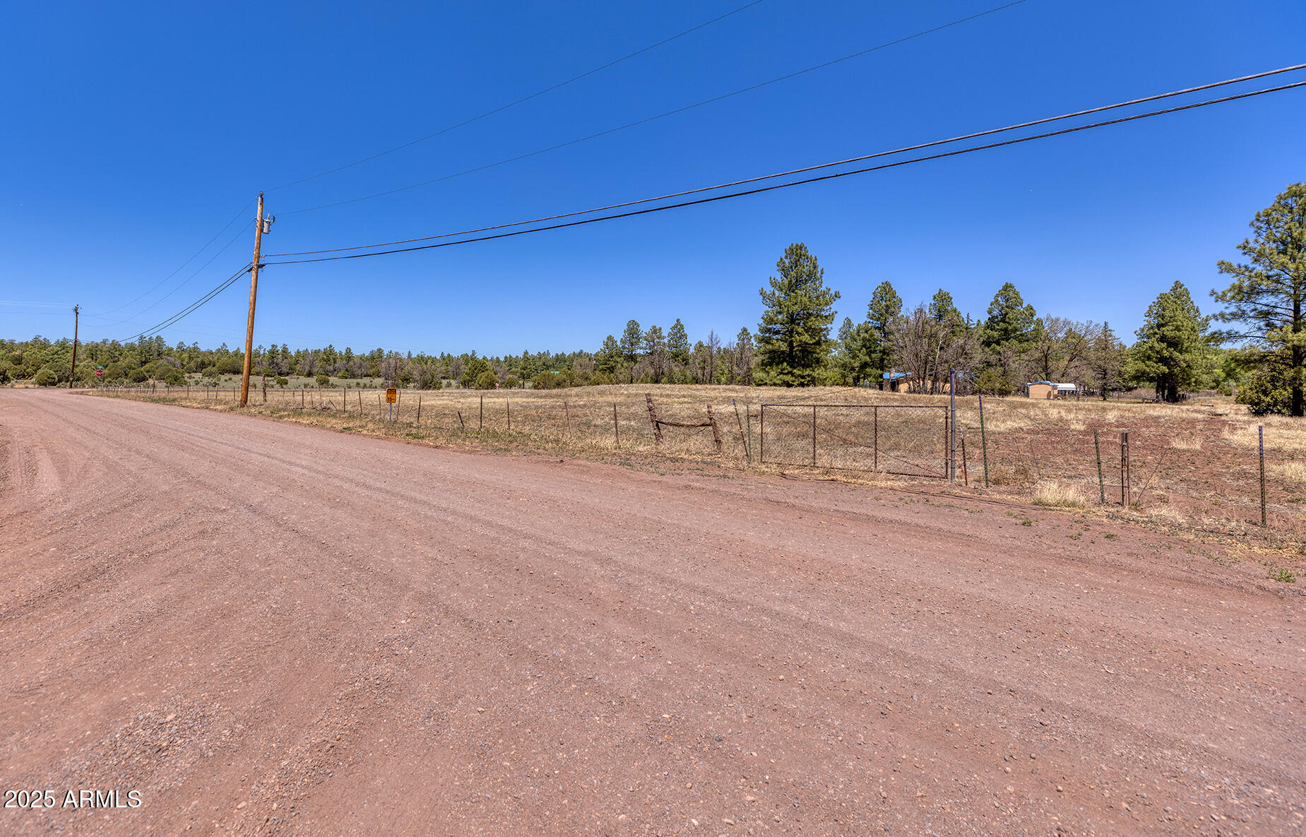Pinetop-lakeside Larson Road Lakeside, AZ 85929 - Photo 8 of 45 a view of a terrace