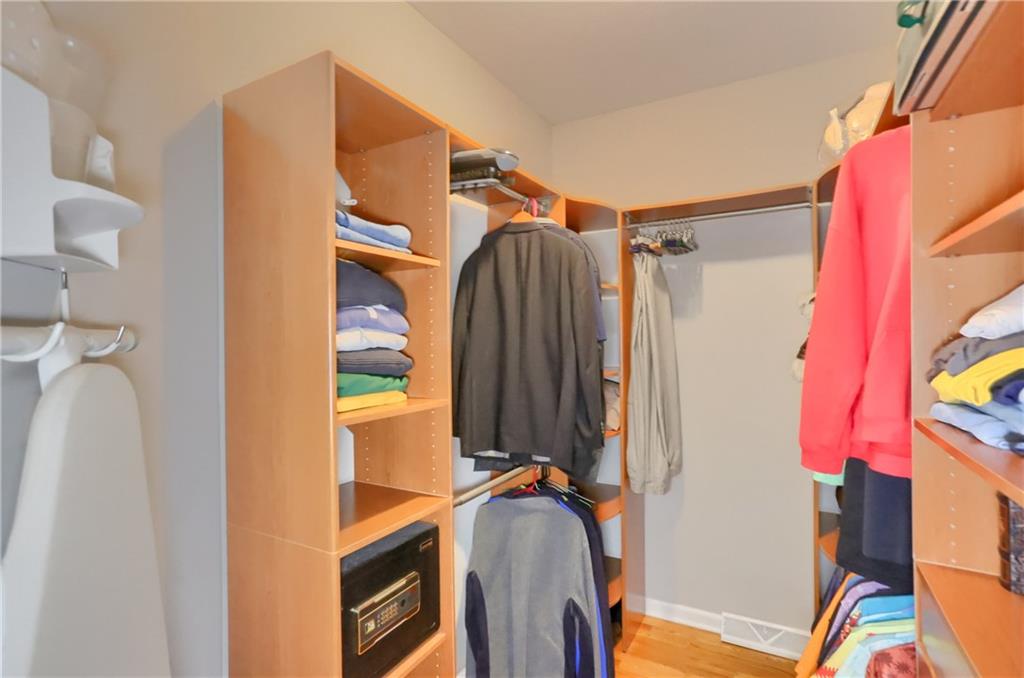 202 Keystone Crossing Clinton, PA 15026 - Photo 30 of 50