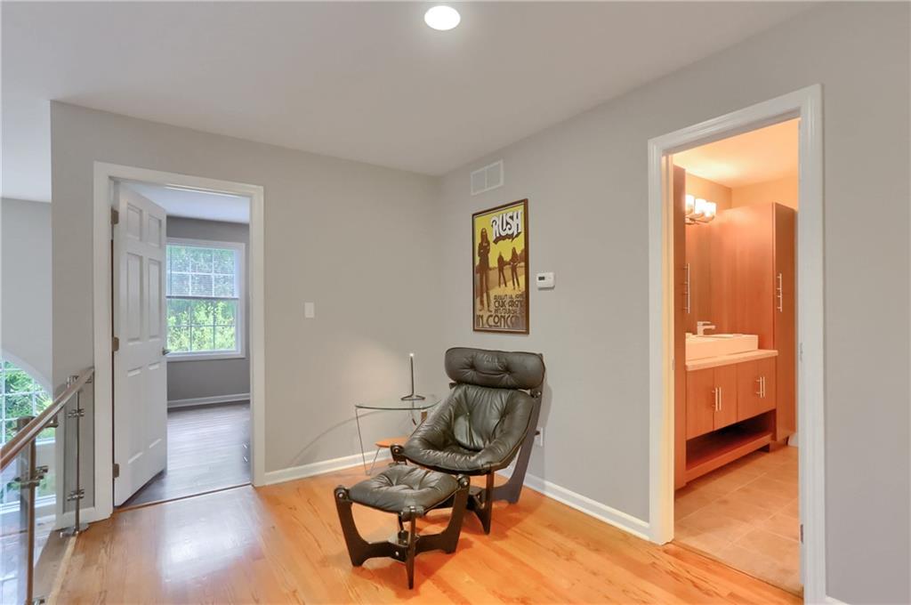 202 Keystone Crossing Clinton, PA 15026 - Photo 34 of 50