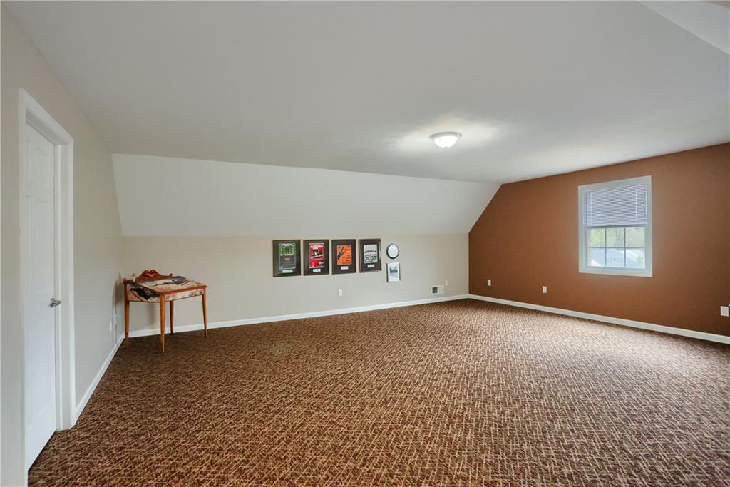 202 Keystone Crossing Clinton, PA 15026 - Photo 40 of 50