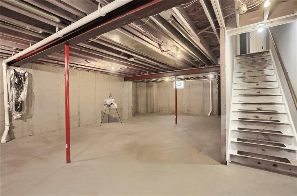 202 Keystone Crossing Clinton, PA 15026 - Photo 46 of 50