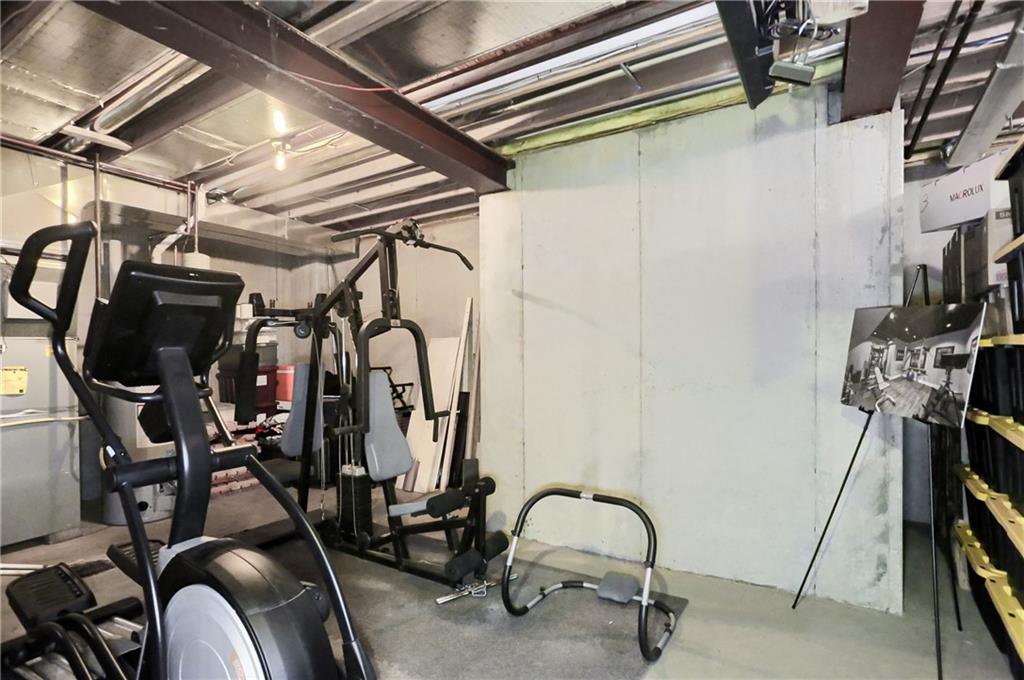 202 Keystone Crossing Clinton, PA 15026 - Photo 47 of 50