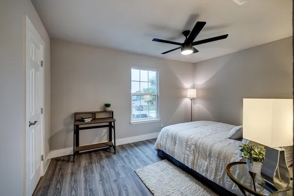 $1,880 | 5001 Cottonwood Circle, Unit A, Austin, TX 78723