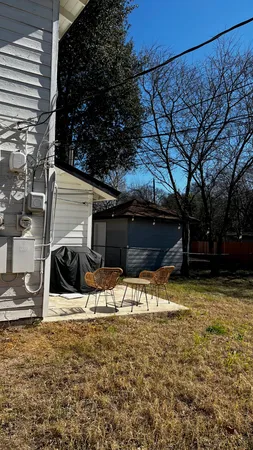 $1,880 | 5001 Cottonwood Circle, Unit A, Austin, TX 78723