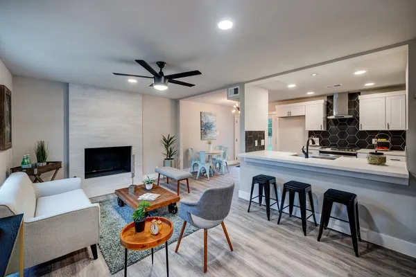 $1,880 | 5001 Cottonwood Circle, Unit A, Austin, TX 78723