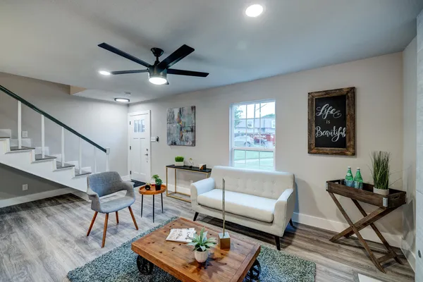 $1,880 | 5001 Cottonwood Circle, Unit A, Austin, TX 78723