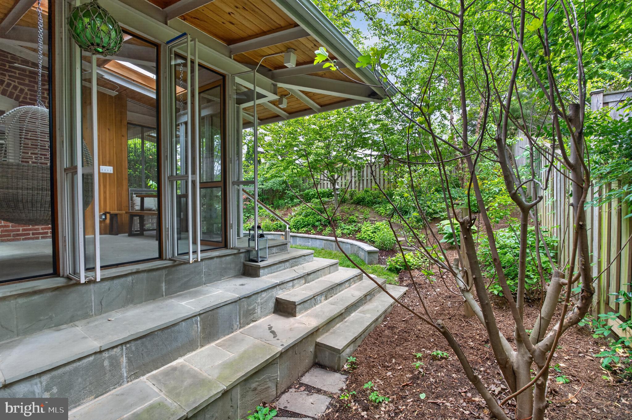 5112 26th Road North Arlington, VA 22207 - Photo 11 of 35