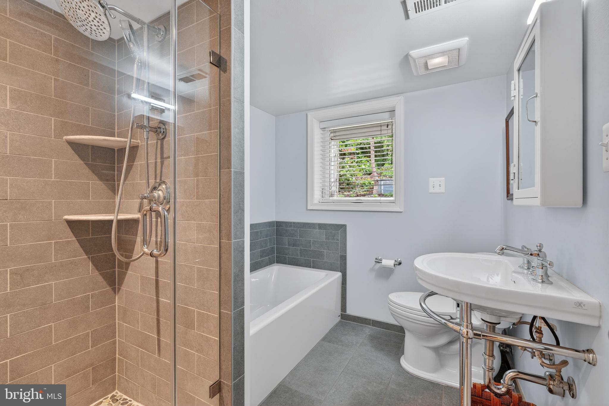 5112 26th Road North Arlington, VA 22207 - Photo 31 of 35