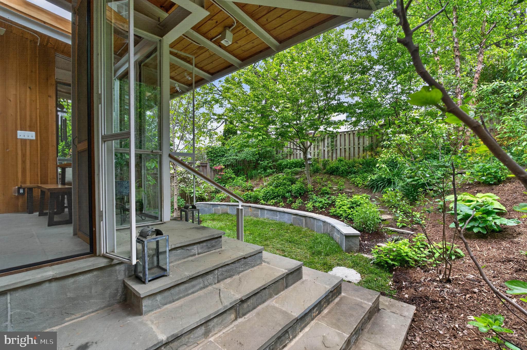 5112 26th Road North Arlington, VA 22207 - Photo 10 of 35