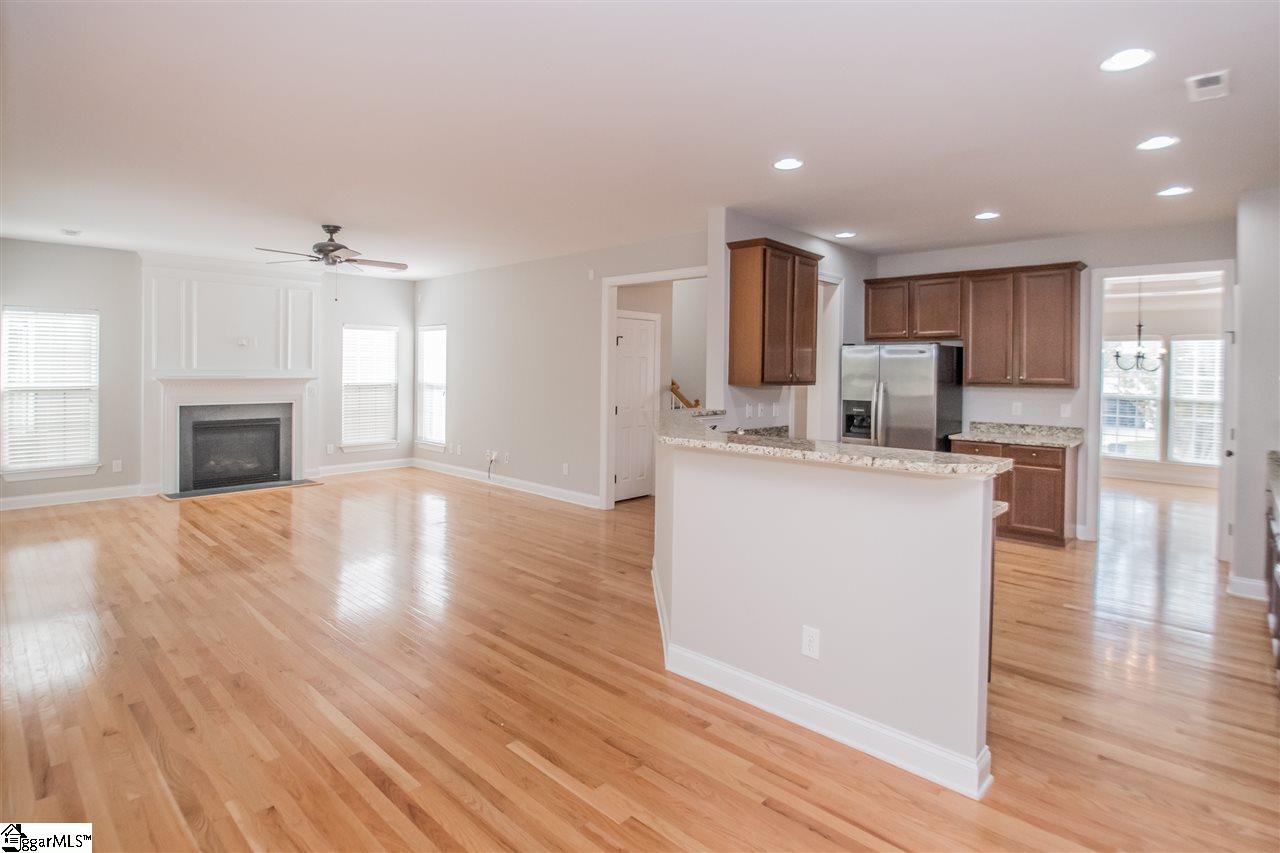 30 Ridgeleigh Way Simpsonville, SC 29681 - Photo 13 of 31 Gallery Image 13