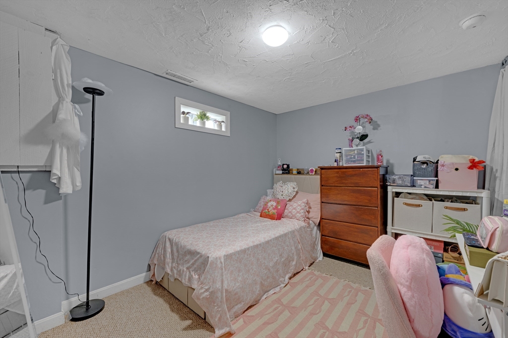 23 Chartier Lane Southbridge, MA 01550 - Photo 12 of 22
