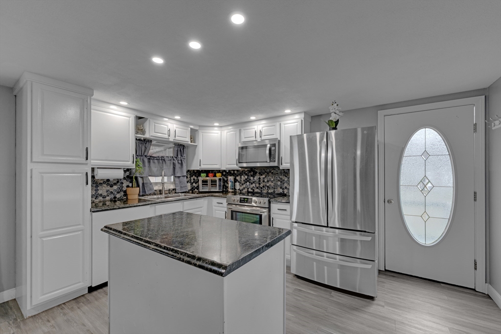 23 Chartier Lane Southbridge, MA 01550 - Photo 6 of 22