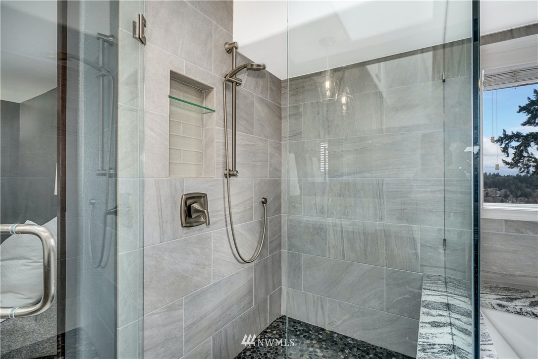 15400 93rd Place Northeast Bothell, WA 98011 - Photo 28 of 39 Gallery Image 28