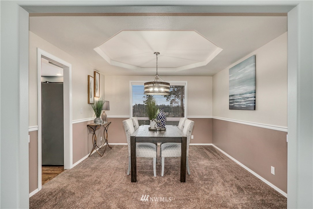 15400 93rd Place Northeast Bothell, WA 98011 - Photo 9 of 39 Gallery Image 9
