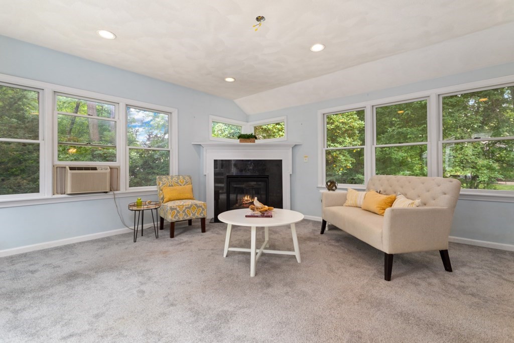 105 Gleason Road Reading, MA 01867 - Photo 16 of 40