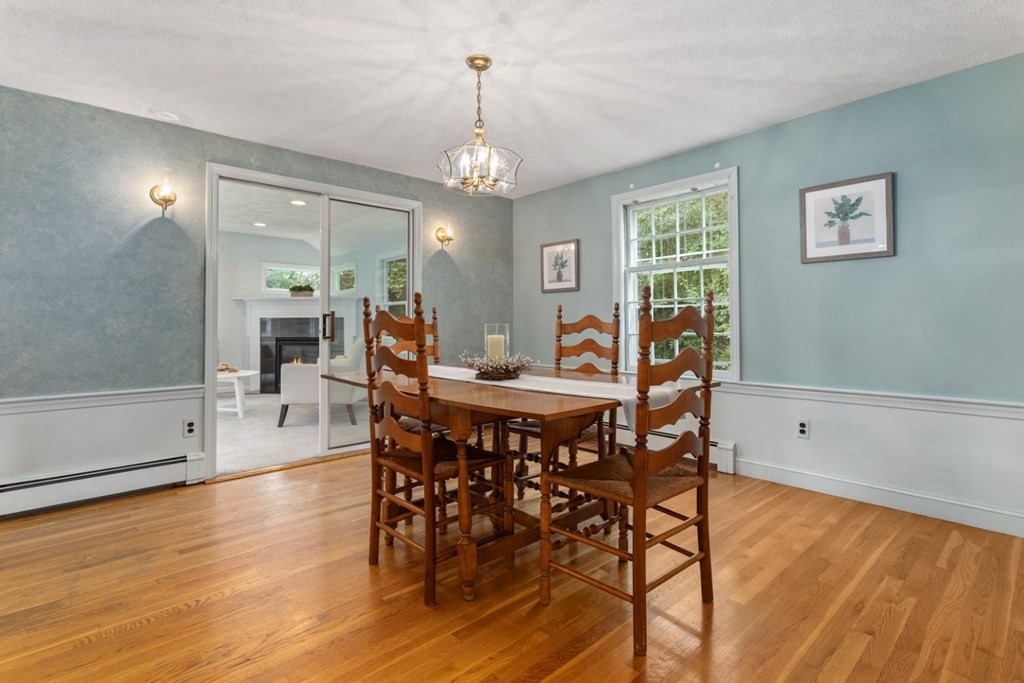 105 Gleason Road Reading, MA 01867 - Photo 9 of 40