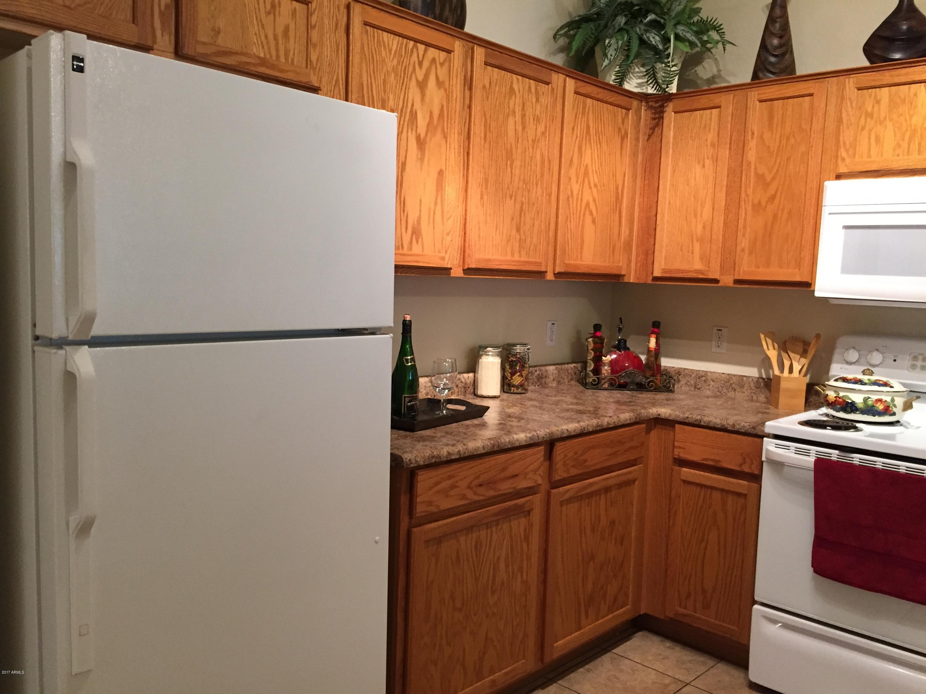 2150 East Bell Road, Unit 1053 Phoenix, AZ 85022 - Photo 5 of 25 IMG_6916