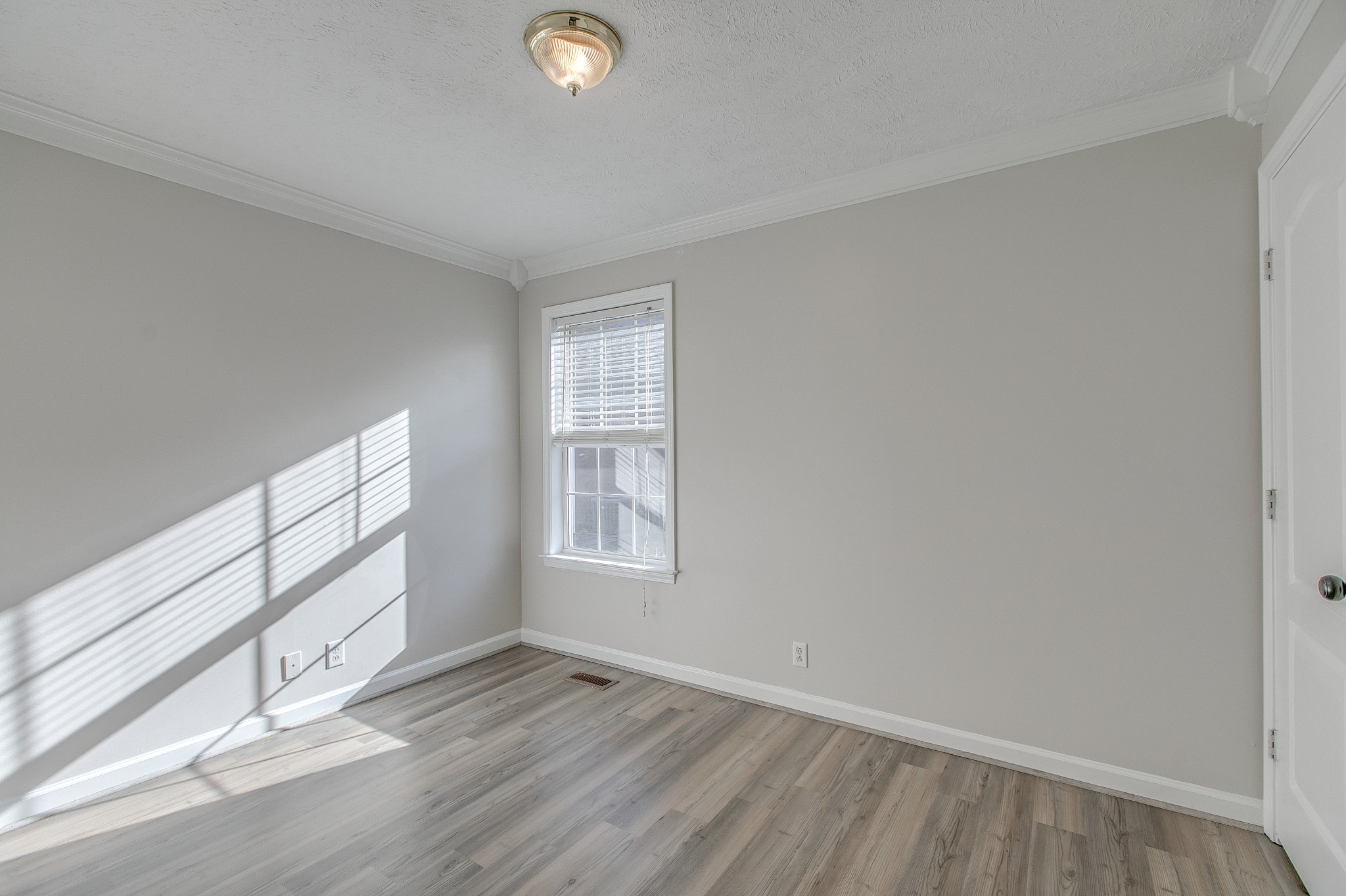 1632 Sulphur Springs Road Murfreesboro, TN 37129 - Photo 17 of 31 Gallery Image 17
