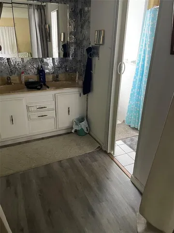 $2,700 | 5724 Lagoon Drive, Fort Lauderdale, FL 33312