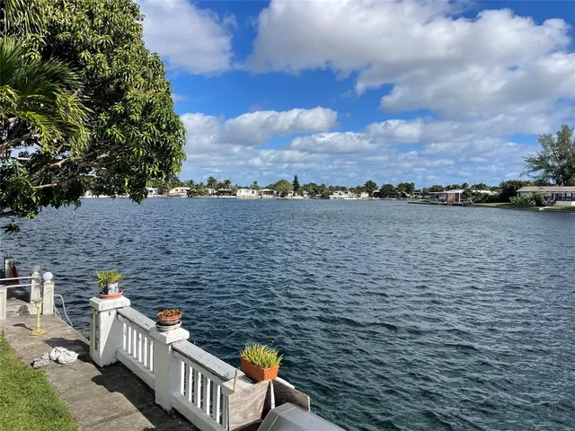 $2,700 | 5724 Lagoon Drive, Fort Lauderdale, FL 33312