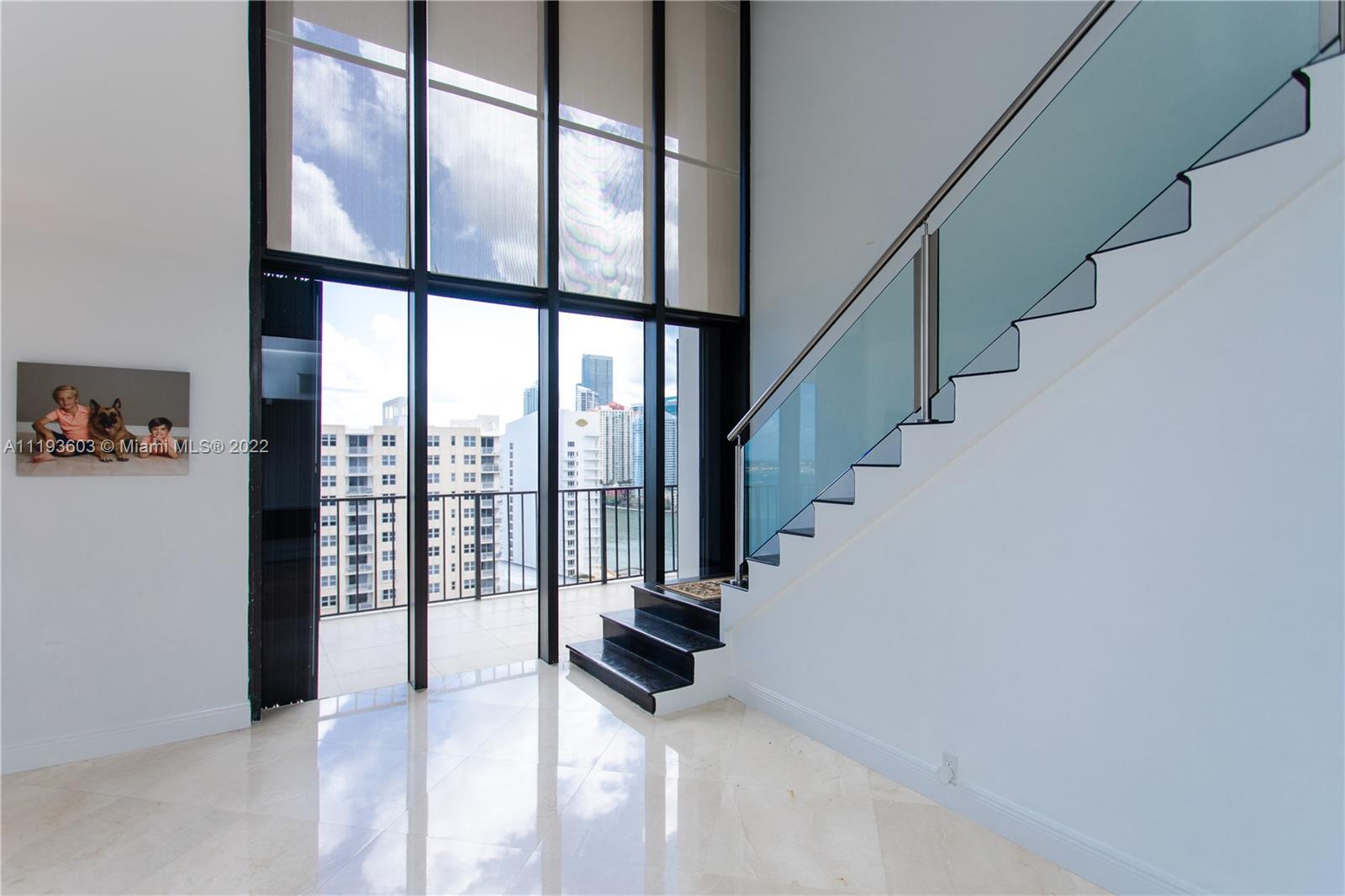 520 Brickell Key Drive, Unit PH03 Miami, FL 33131 - Photo 13 of 75