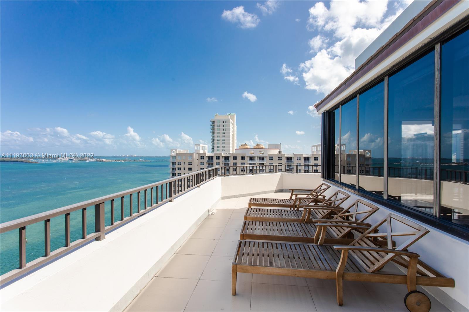 520 Brickell Key Drive, Unit PH03 Miami, FL 33131 - Photo 2 of 75