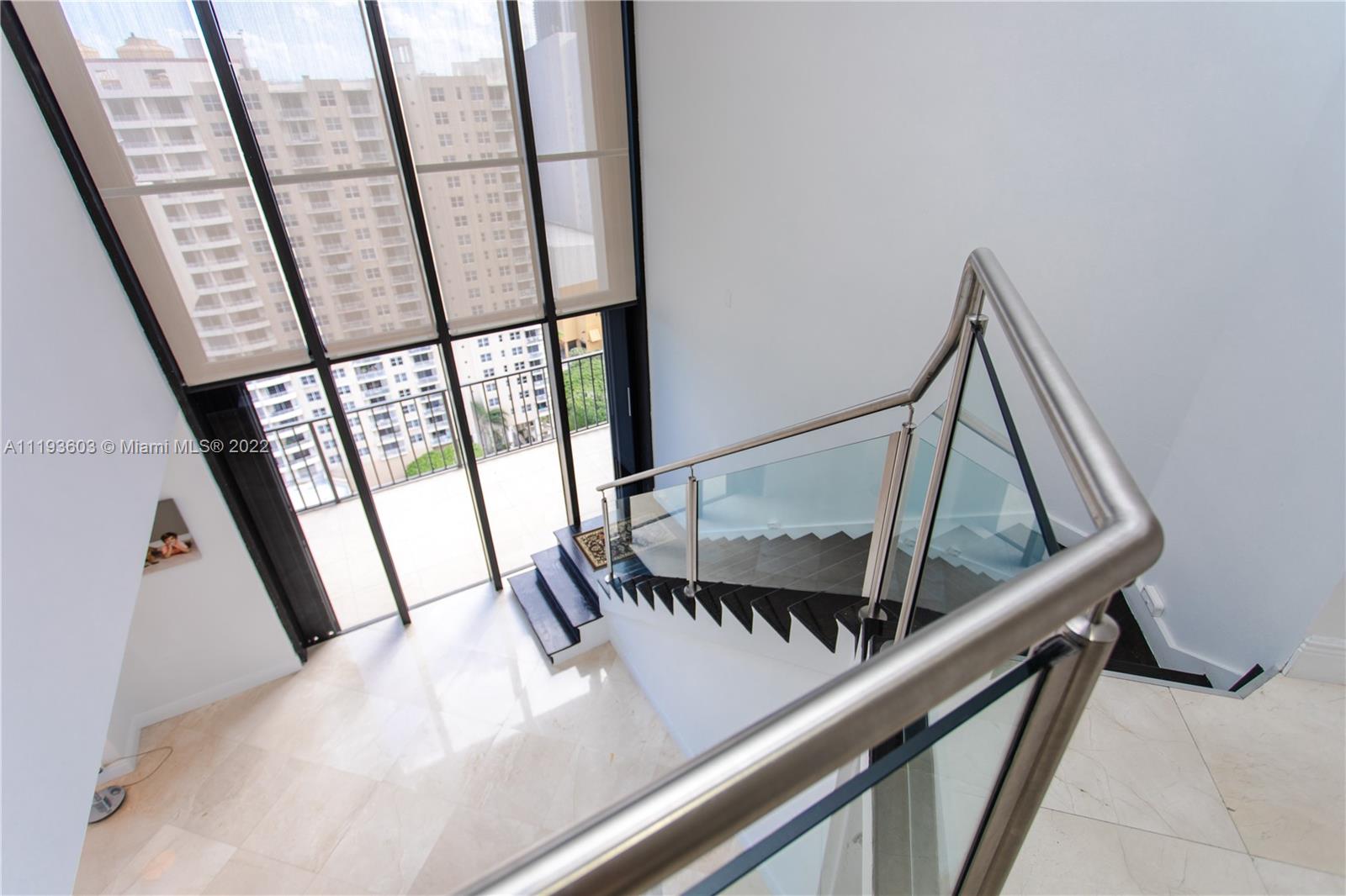 520 Brickell Key Drive, Unit PH03 Miami, FL 33131 - Photo 35 of 75