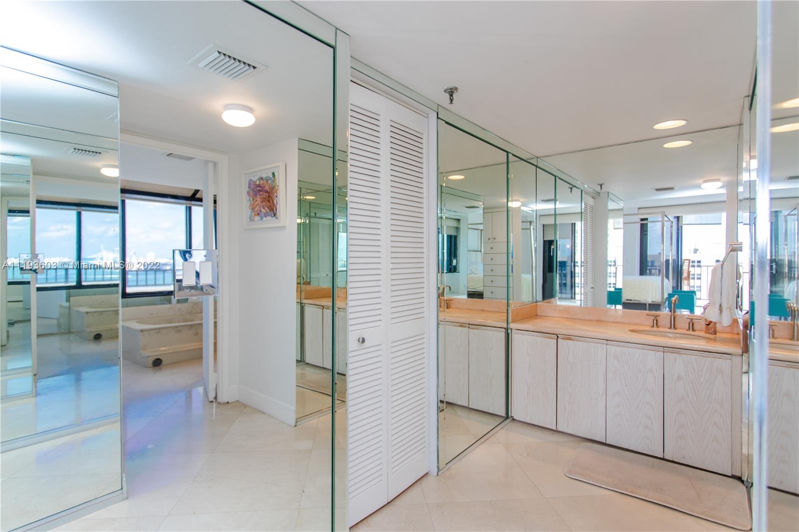 520 Brickell Key Drive, Unit PH03 Miami, FL 33131 - Photo 51 of 75