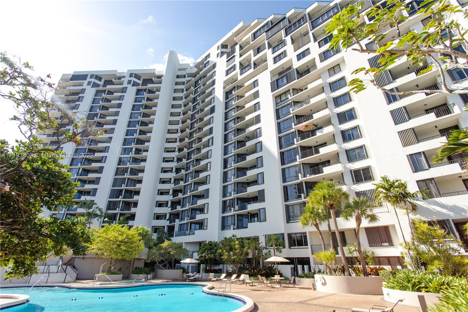 520 Brickell Key Drive, Unit PH03 Miami, FL 33131 - Photo 69 of 75