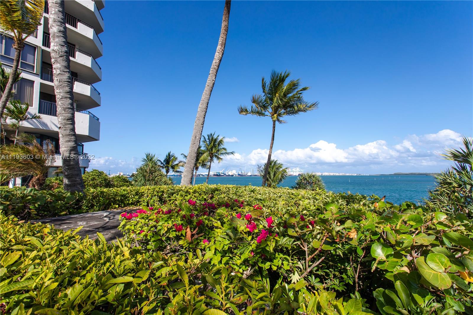 520 Brickell Key Drive, Unit PH03 Miami, FL 33131 - Photo 74 of 75