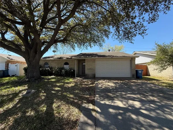 $205,000 | 5816 Maple Lane, Rowlett, TX 75089