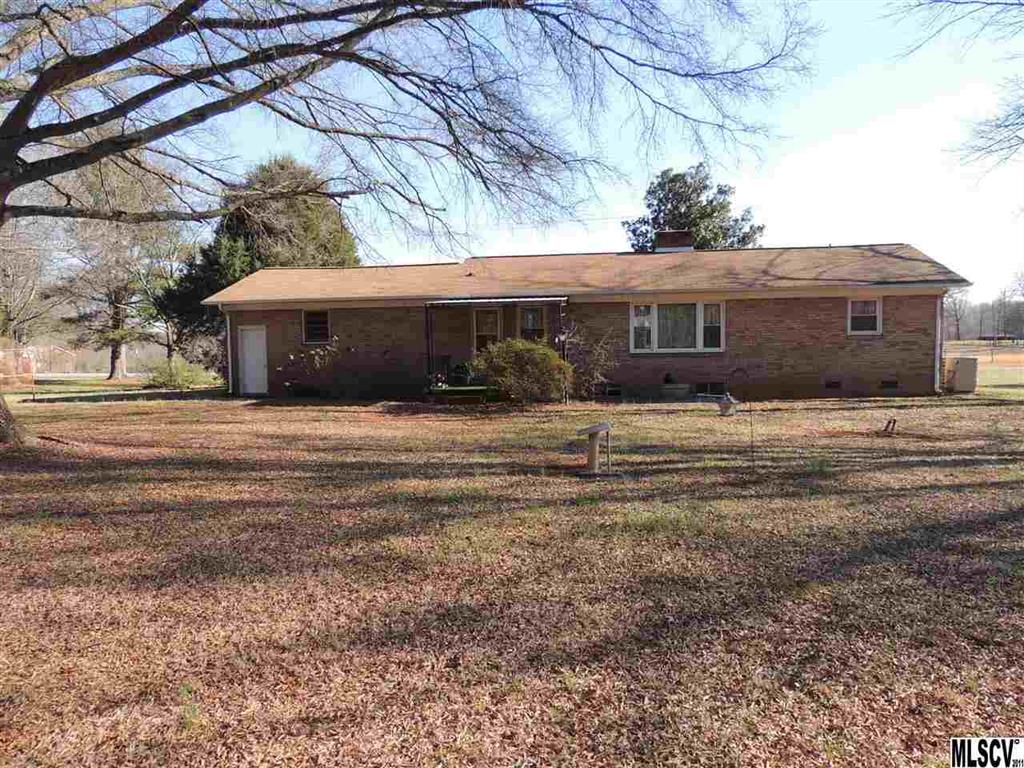 1554 Smyre Farm Road Newton, NC 28658 - Photo 3 of 4 Gallery Image 3