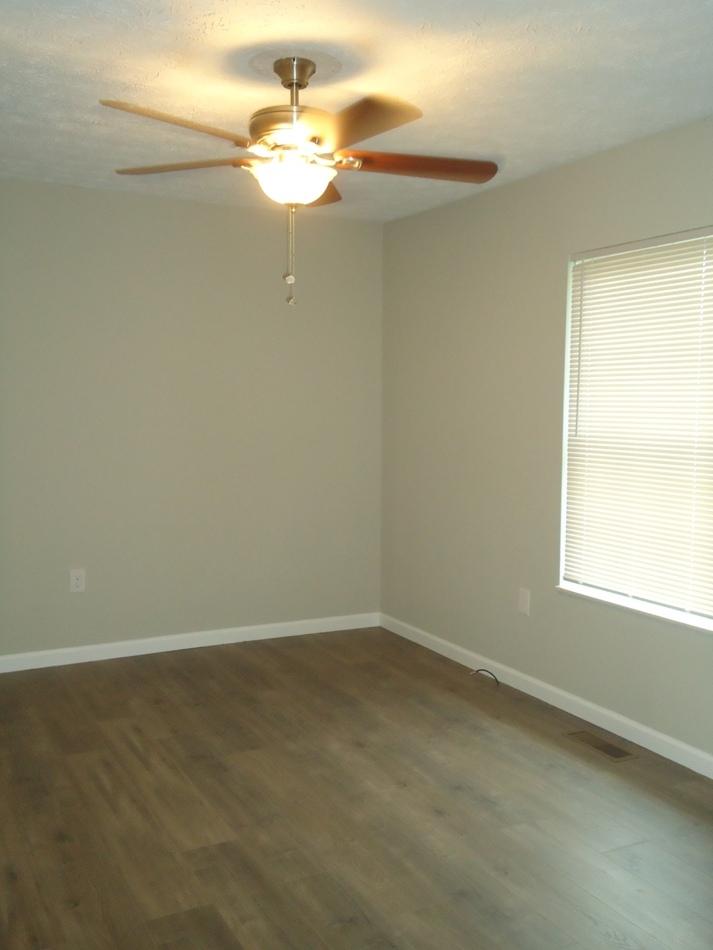448 Cherokee Hills Road Seymour, TN 37865 - Photo 9 of 16 DSC07557
