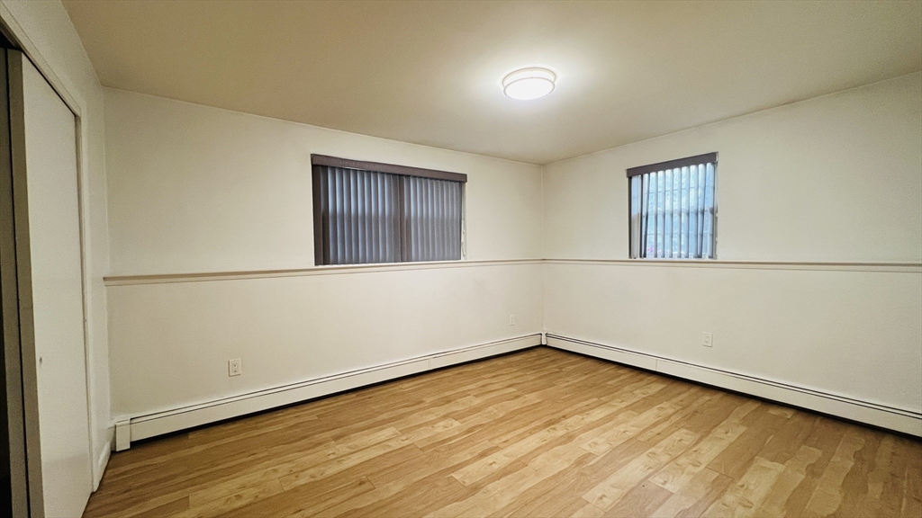 43 Jacqueline Road, Unit 1 Waltham, MA 02452 - Photo 3 of 16
