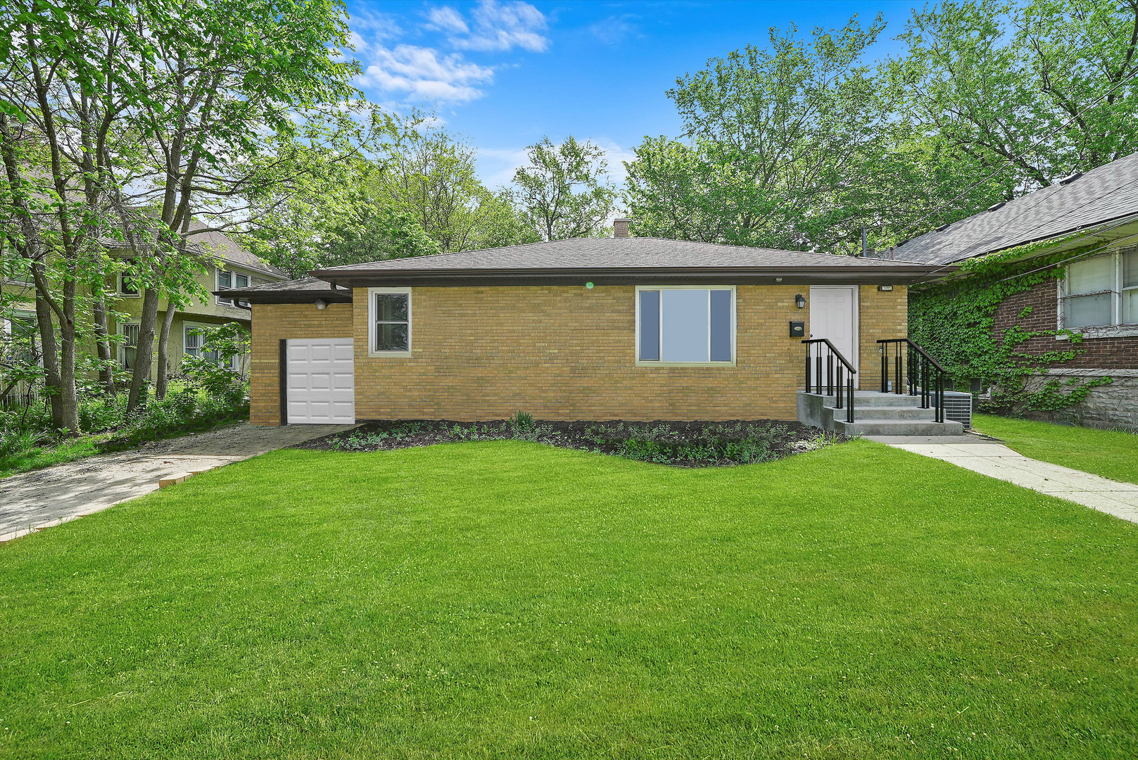 224 South State Street Lockport, IL 60441 - Photo 1 of 28 a front view of house with yard and green space