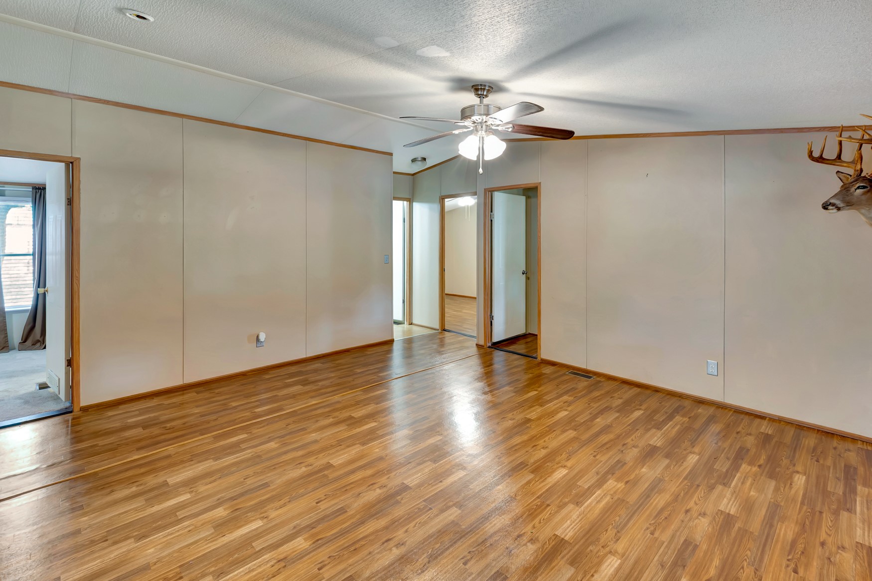 233 Ranch Road Yoakum, TX 77995 - Photo 8 of 38 Gallery Image 8