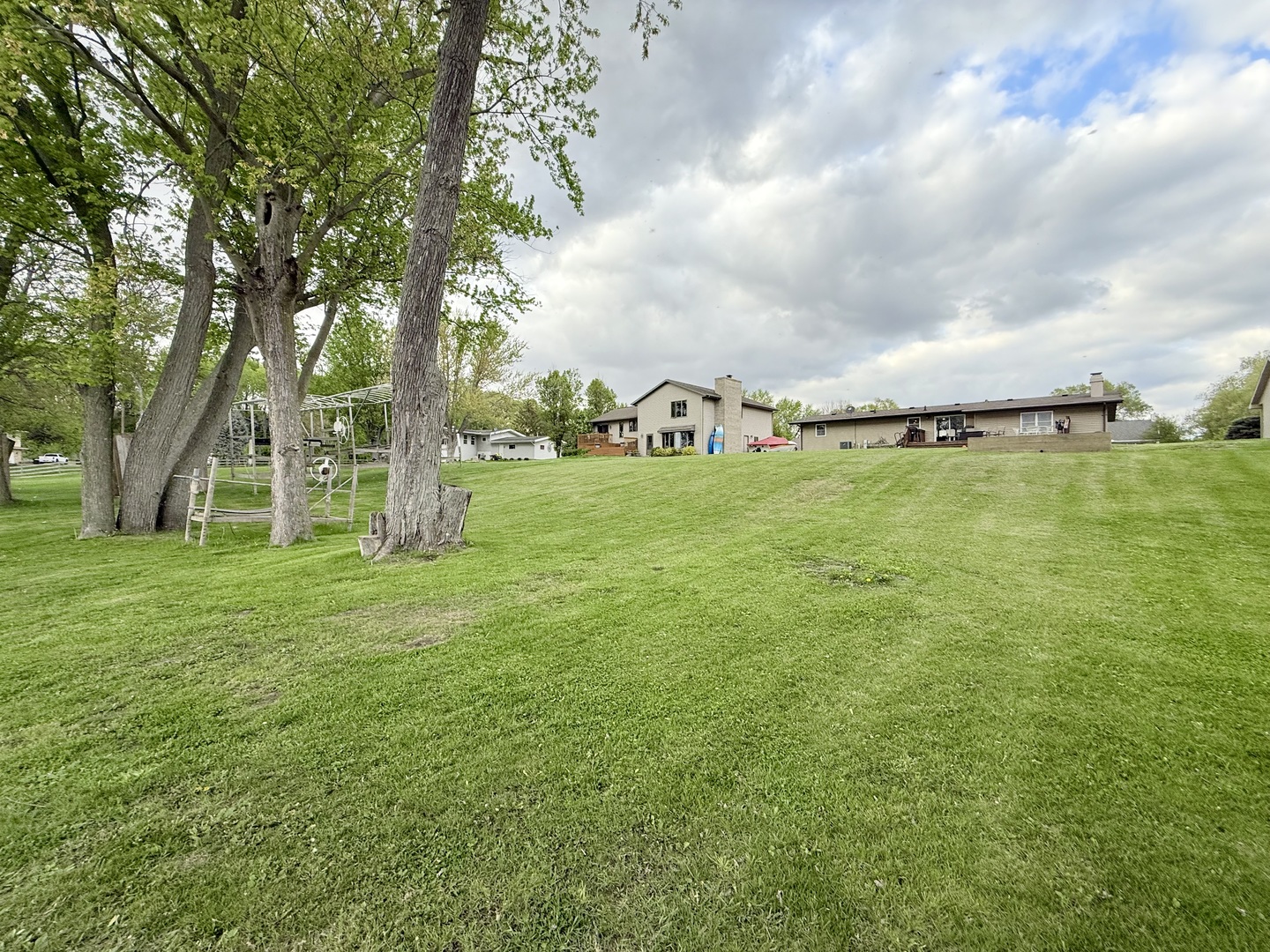 1663 Brandywine Lane Dixon, IL 61021 - Photo 25 of 27 Gallery Image 25