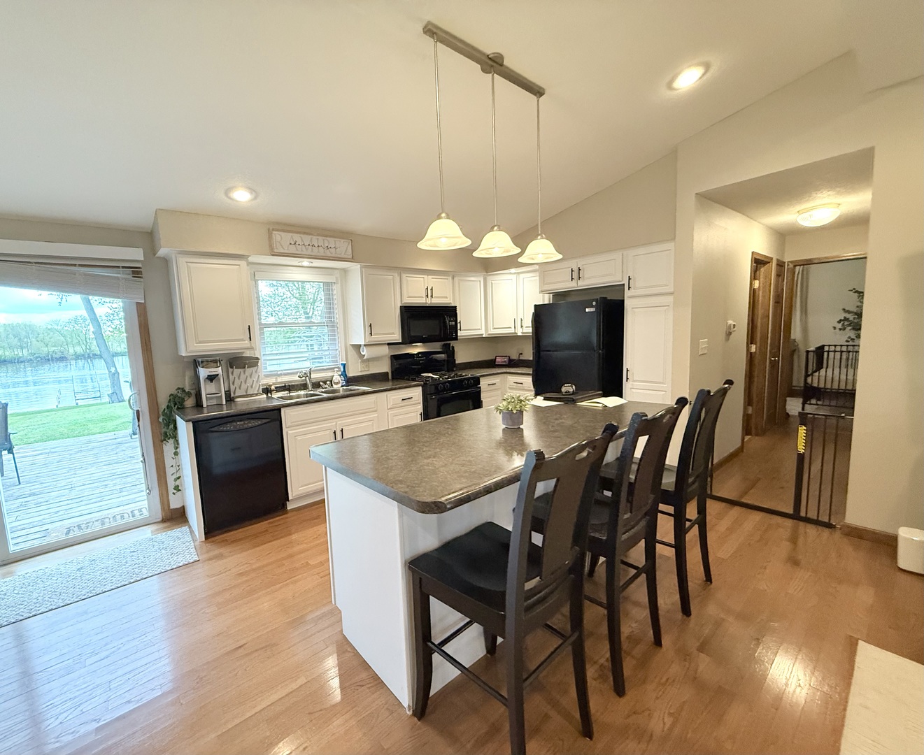 1663 Brandywine Lane Dixon, IL 61021 - Photo 5 of 27 Gallery Image 5