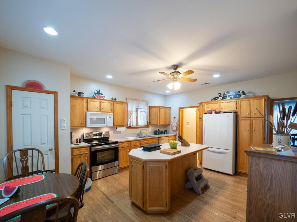 580 Hexenkopf Road Hellertown, PA 18055 - Photo 4 of 15