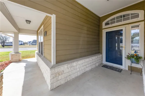 $2,250 | 901 Windmeadows Drive, College Station, TX 77845
